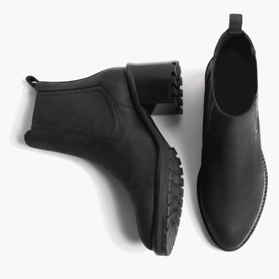 Black Thursday Knockout Leather Women's Chelsea Boots | SG376QMA