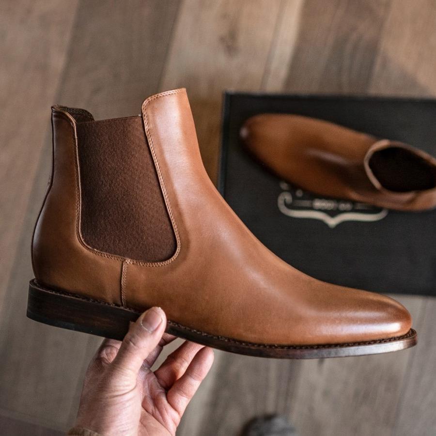 Brown Thursday Cavalier Leather Rugged & Resilient Men's Chelsea Boots | SG20LIS