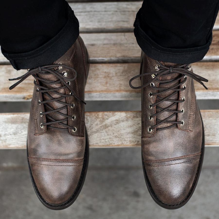 Burgundy Thursday Captain Leather Classic Men's Lace Up Boots | SG79SGL