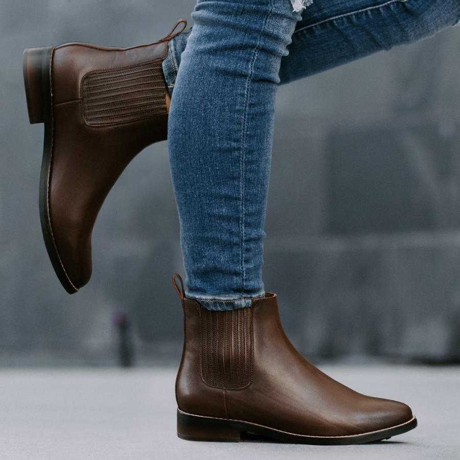 Chocolate Thursday Dreamer Leather Women's Chelsea Boots | SG357ZUT