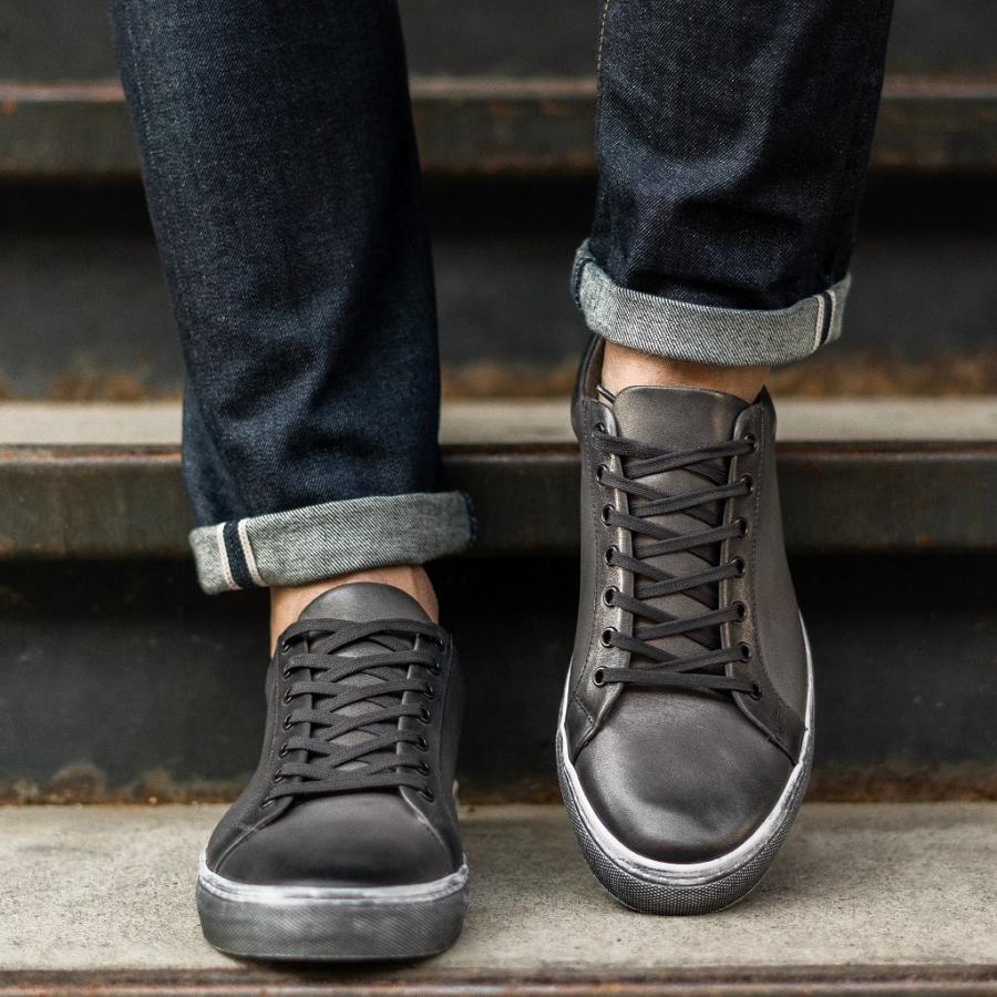 Grey Thursday Premier Low Tops Leather Men's Sneakers | SG221MQZ